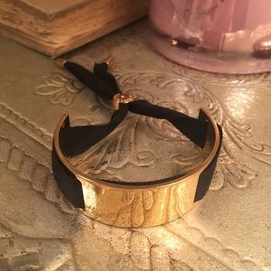 Marc by Marc Jacobs gold ribbon cuff 💕